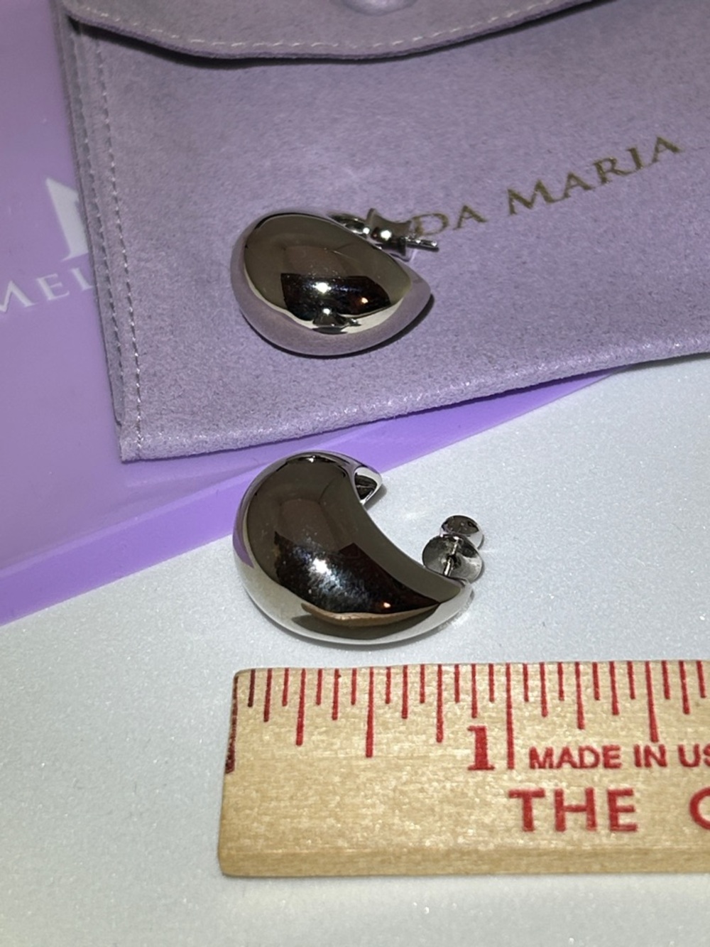 Melinda Maria She’s So Smooth Teardrop Hoops, NWT, silvertone - Picture 2 of 4